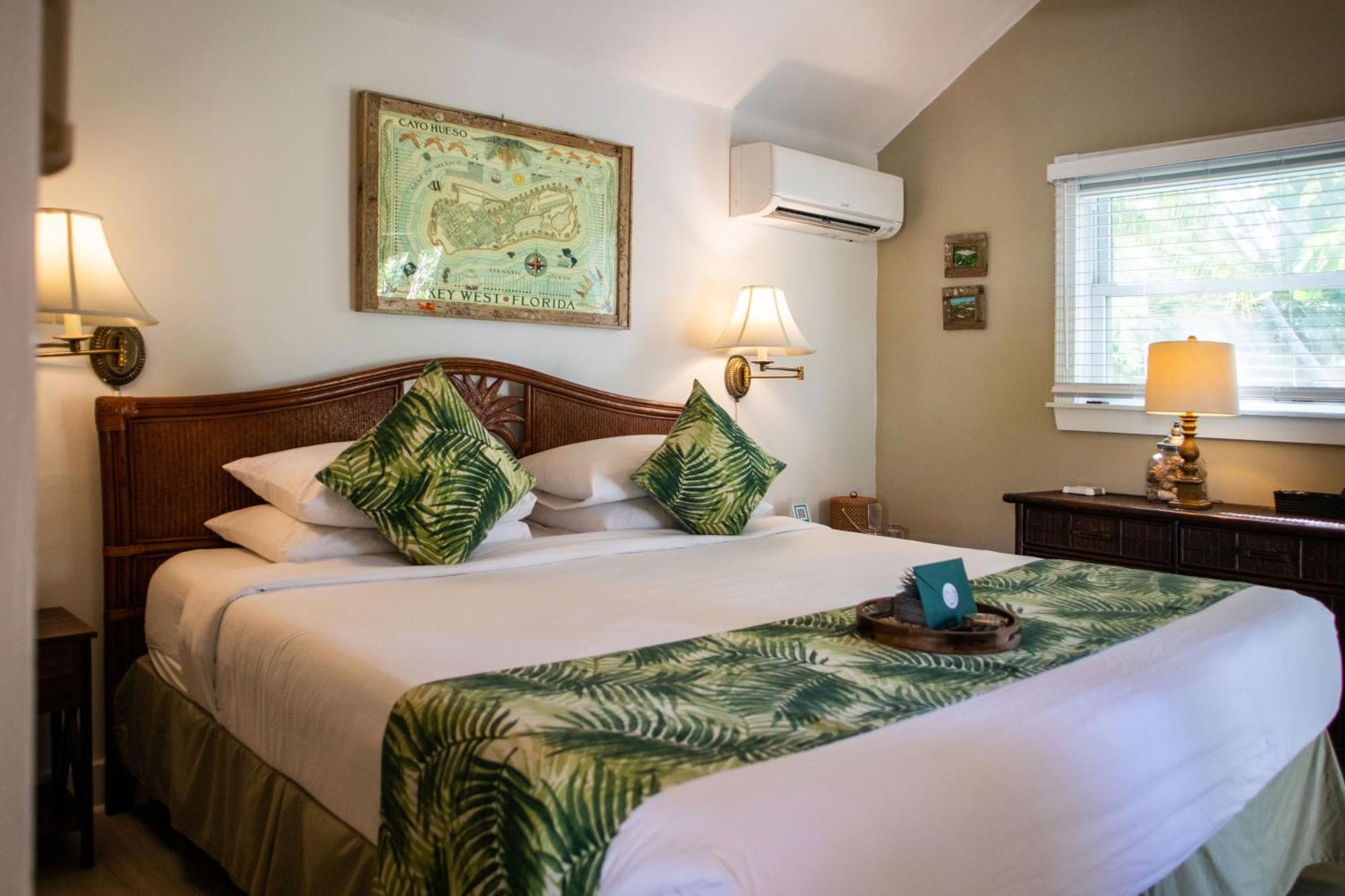 Andrews Inn & Garden Cottages Key West Exterior photo