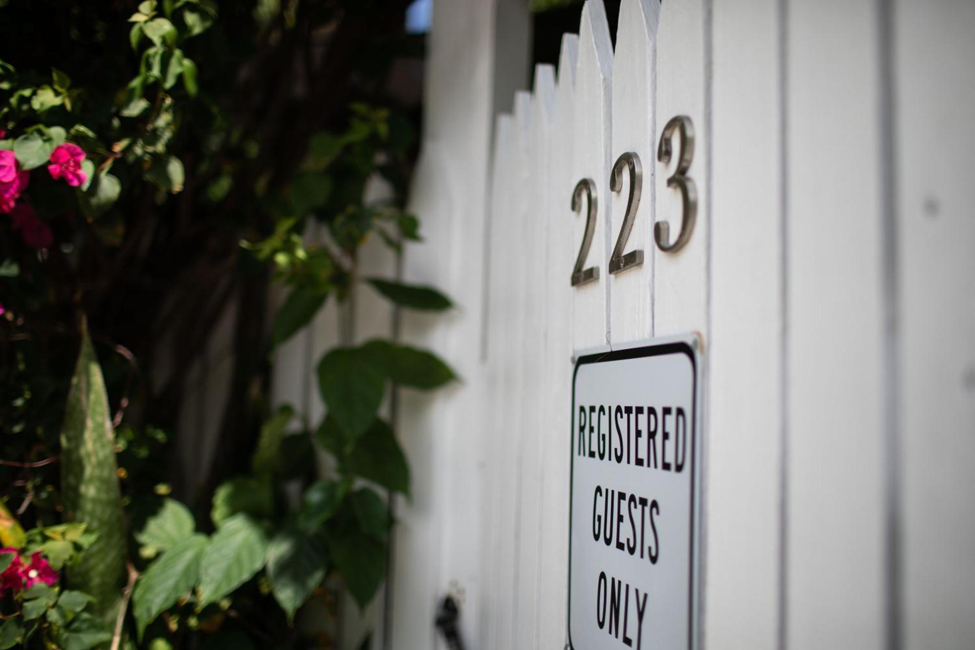 Andrews Inn & Garden Cottages Key West Exterior photo